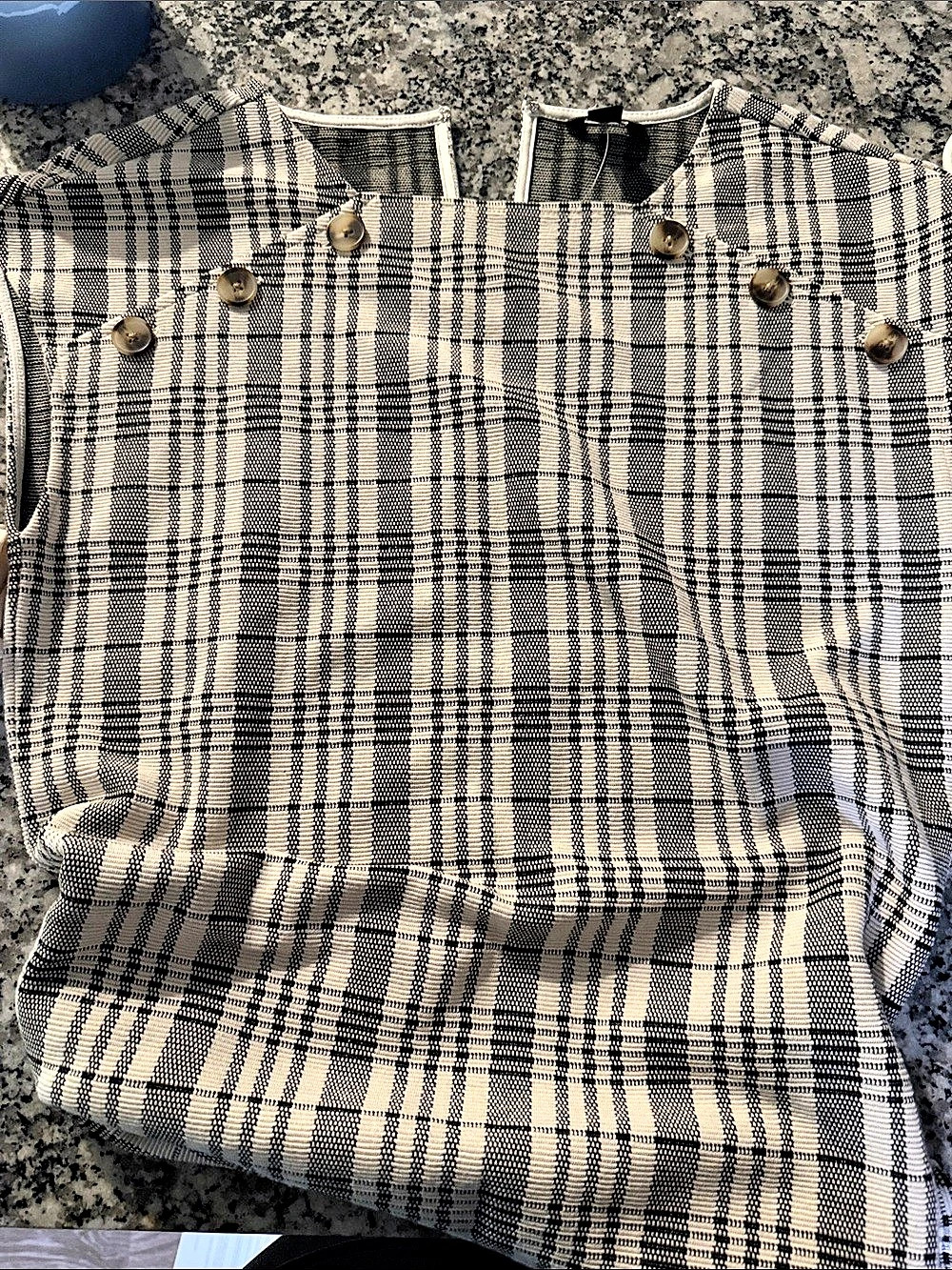 Ann Taylor Plaid Button-Front Vest in Black & White Like New